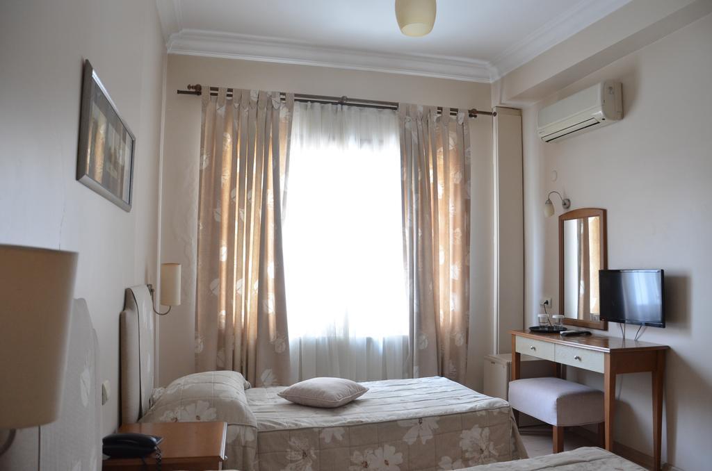 Hotel Fehmi Bey - Special Category Istanbul Eksteriør billede